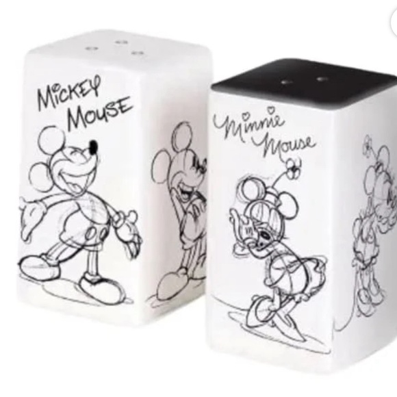 Mickey and Minnie Mouse Salt and Pepper Shakers - Picture 1 of 3